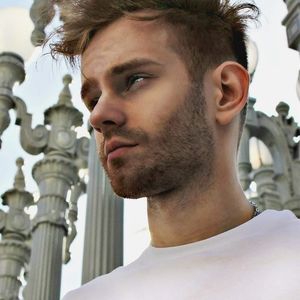 Meet your Posher, Evalds